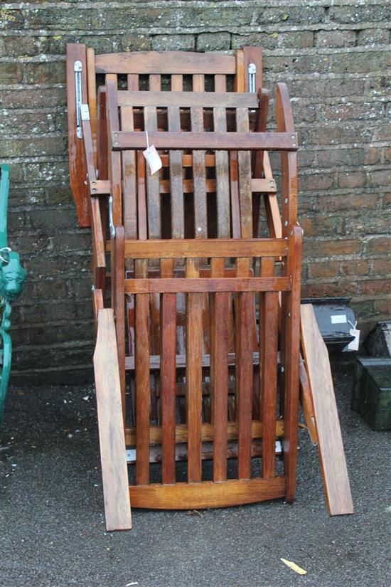 Pr steamer garden chairs